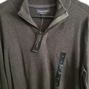 NWT Banana Republic 1/4 zip men's medium - Olive Green